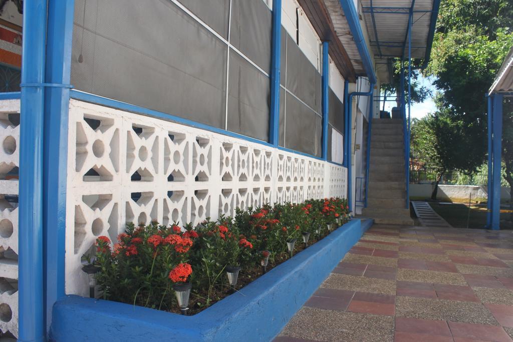 Villa Katherine Melgar Εξωτερικό φωτογραφία